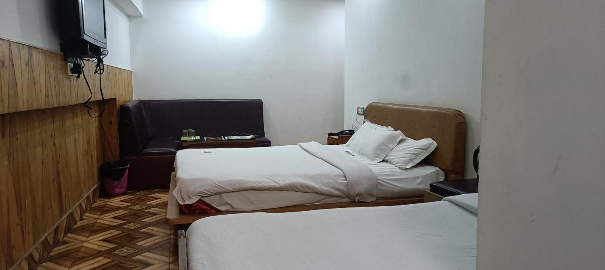 Hotel Assembly Shillong Exterior photo